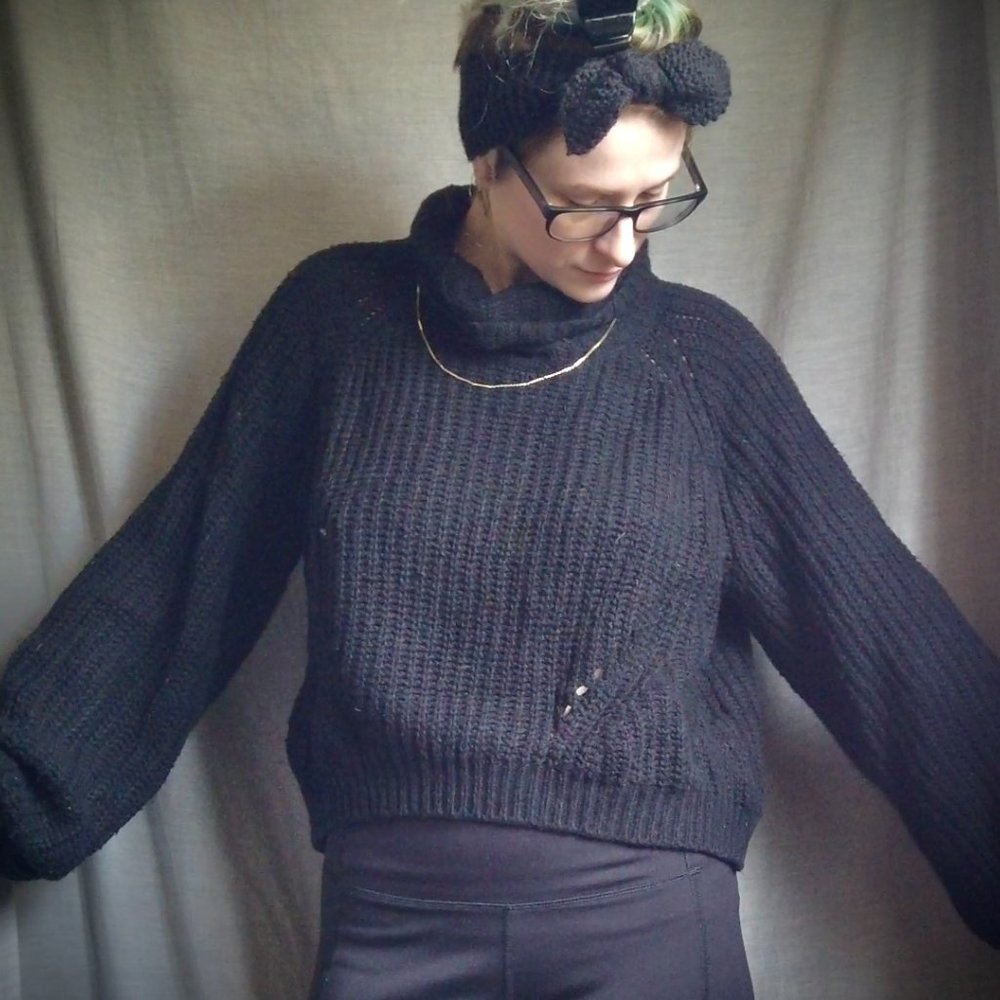 KIMCHI BLUE | Black Chunky Open Knit Sweater